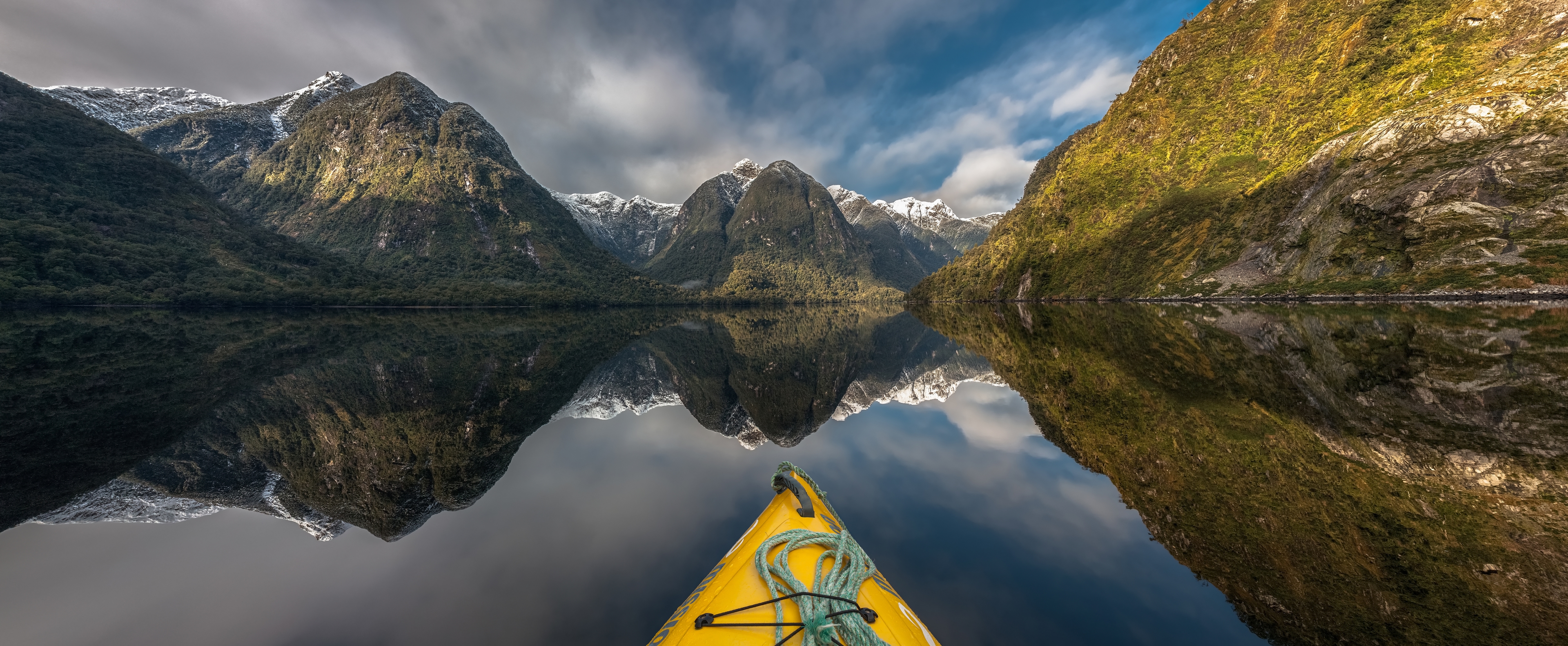 Storing kayaks and SUPs correctly