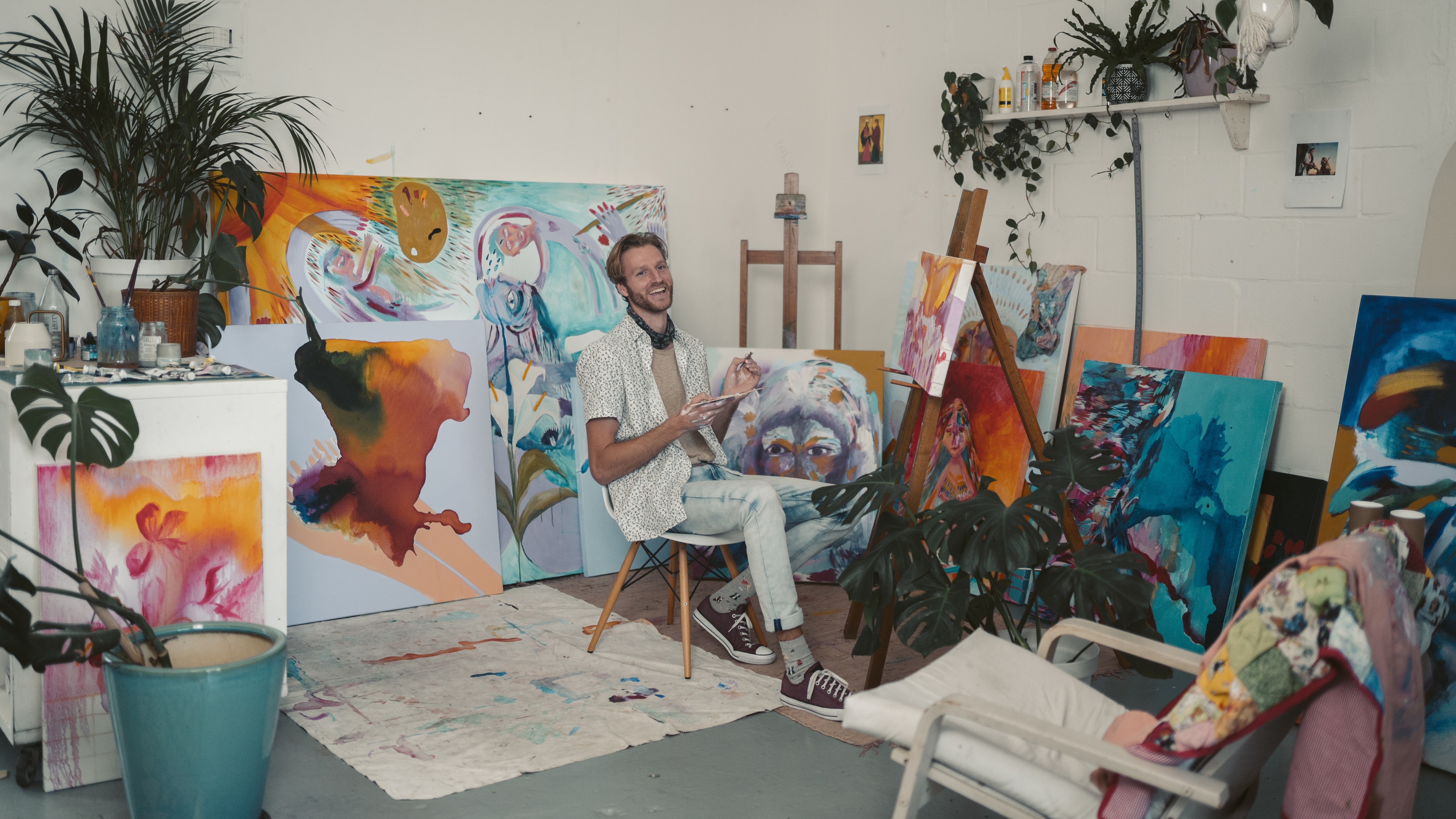 Showroom & art gallery in your self-storage